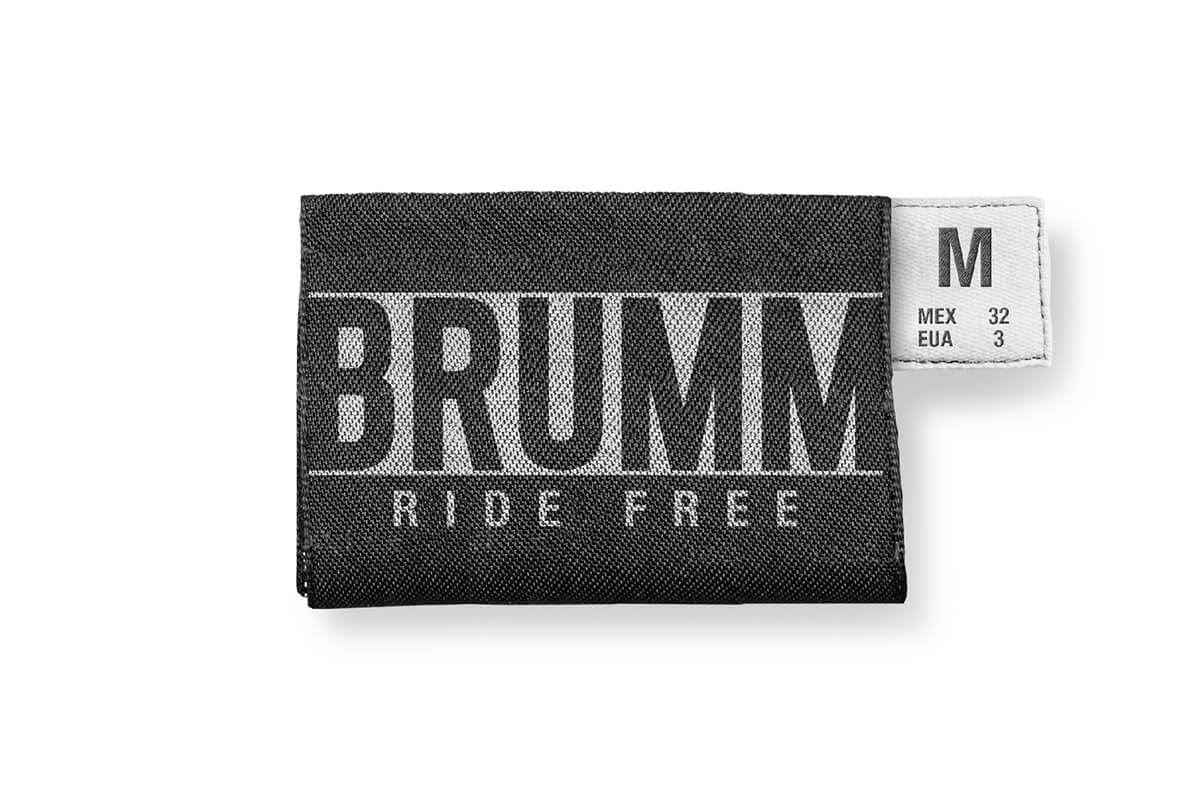 BRUMM // Clothing Label