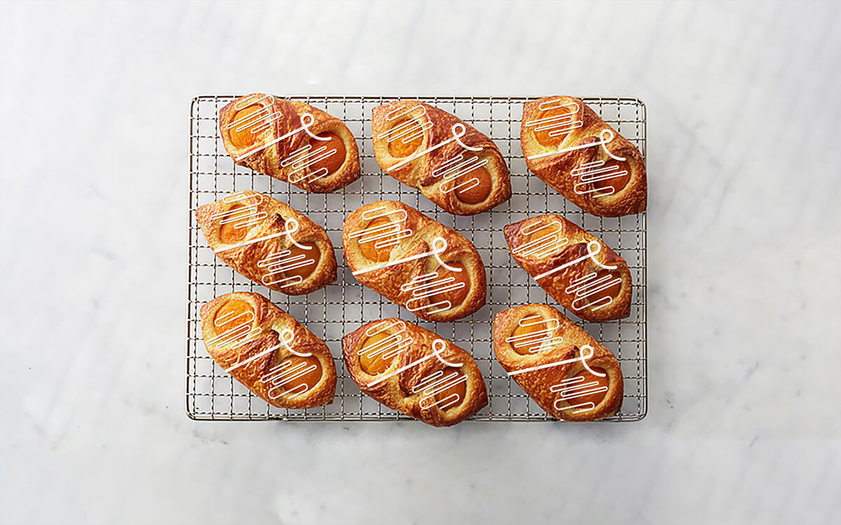 Litten Brød — Danish Bakery // Danish Bread