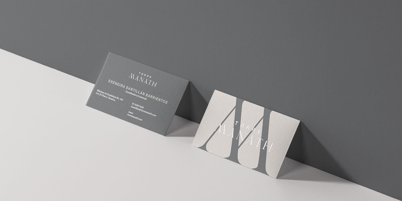 Torre Manath // Tarjetas de Presentación